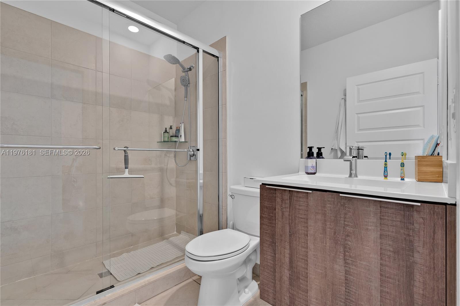 DOWNTOWN DORAL SOUTH PHAS - Residential