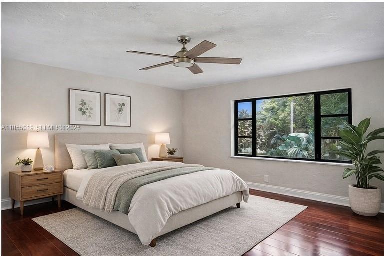 HILLS OF INVERRARY TRACT - Residential