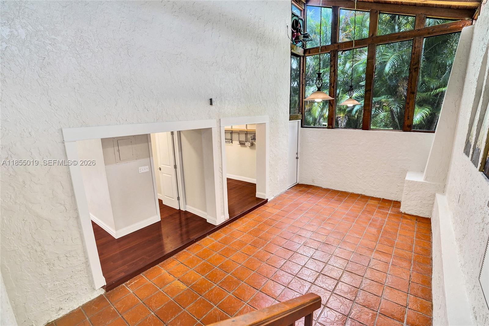 HILLS OF INVERRARY TRACT - Residential