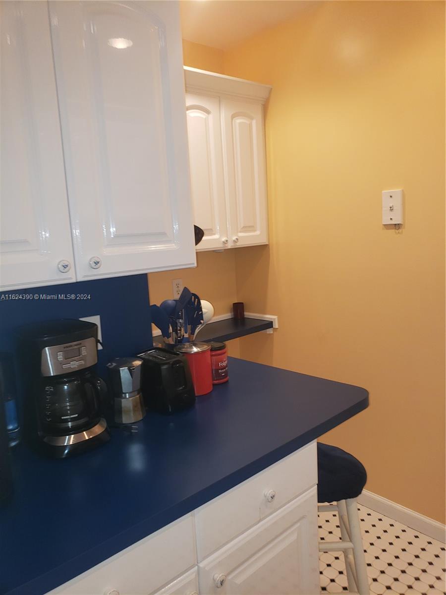 IMPERIAL POINT COLONNADES - Residential