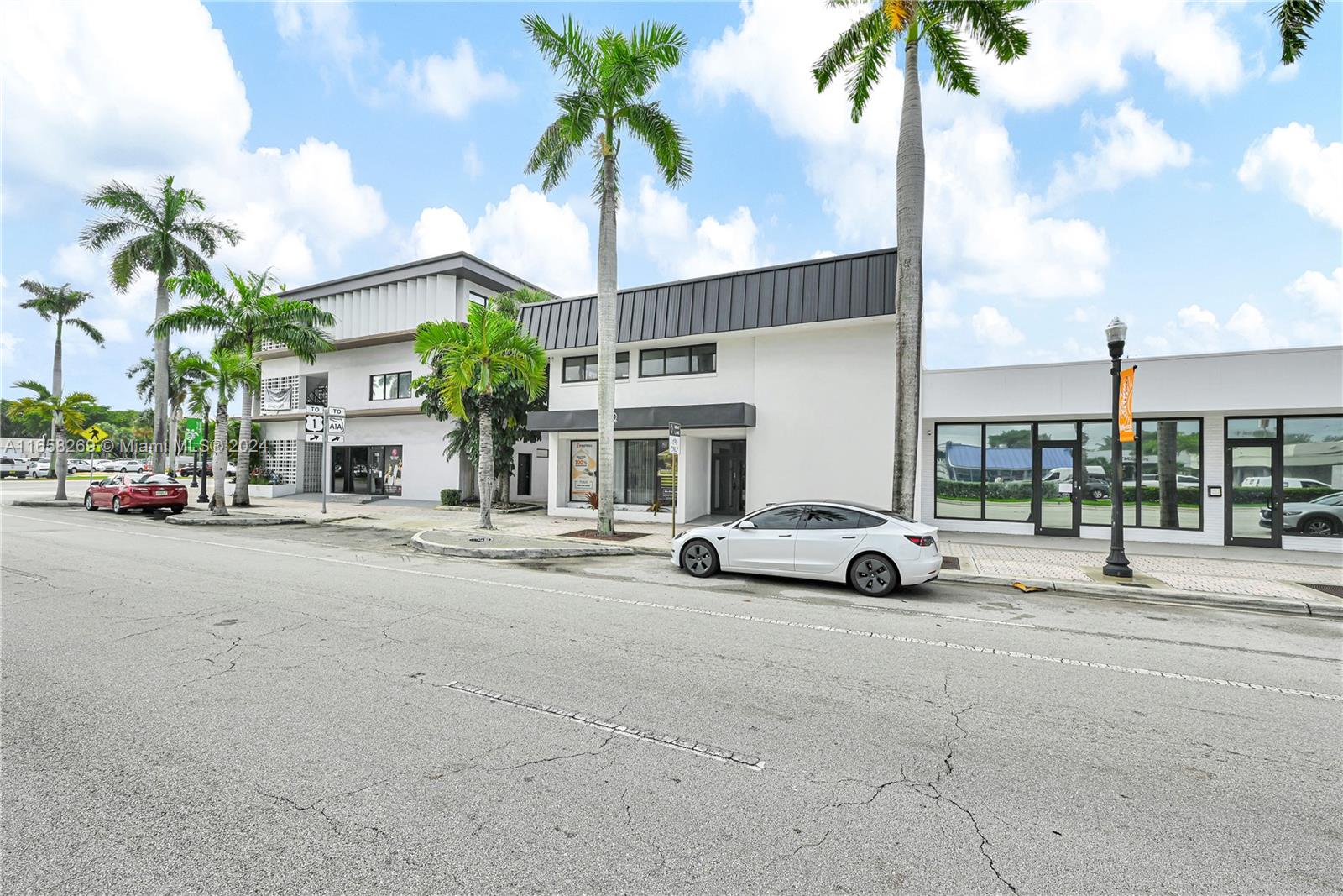 Discover this boutique office space centrally located at 2640 Hollywood Blvd. Offering 200 sq ft of well-maintained space, this office is perfect for professionals seeking both convenience and quality. Key features include ample parking, elevator access, daily cleaning (Monday to Friday), and 24-hour access. This prime location ensures a seamless experience for your business needs. Easy to show—contact us today to arrange a viewing!