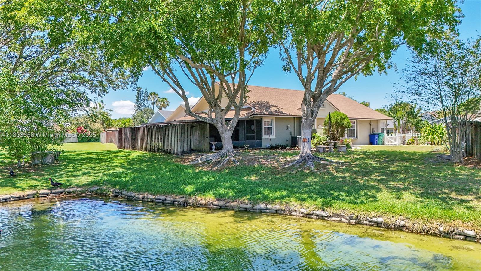 9828 SW 58th Ct