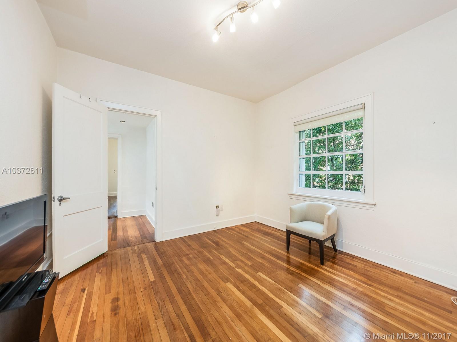 CORAL GABLES SEC E - Residential