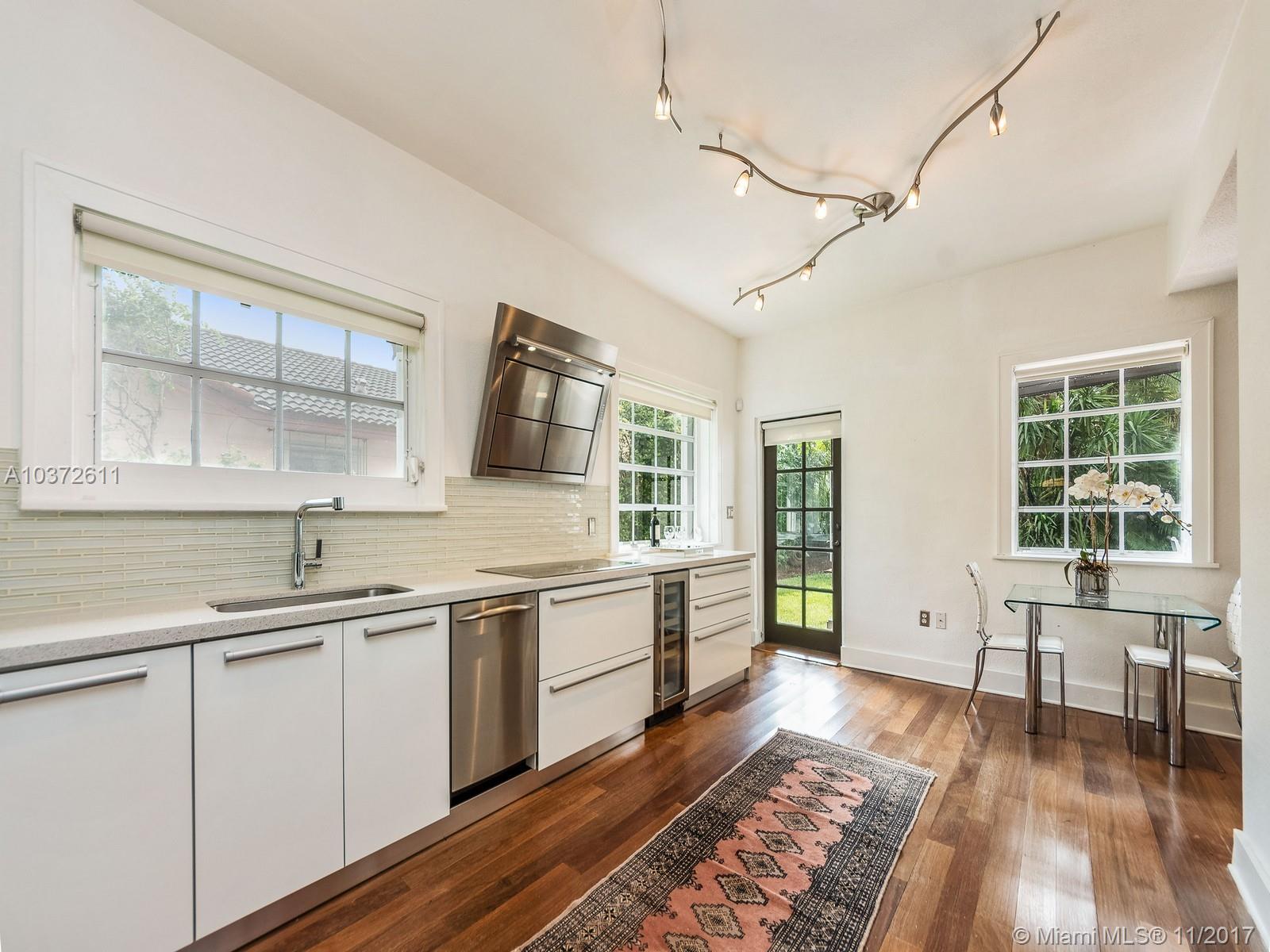 CORAL GABLES SEC E - Residential