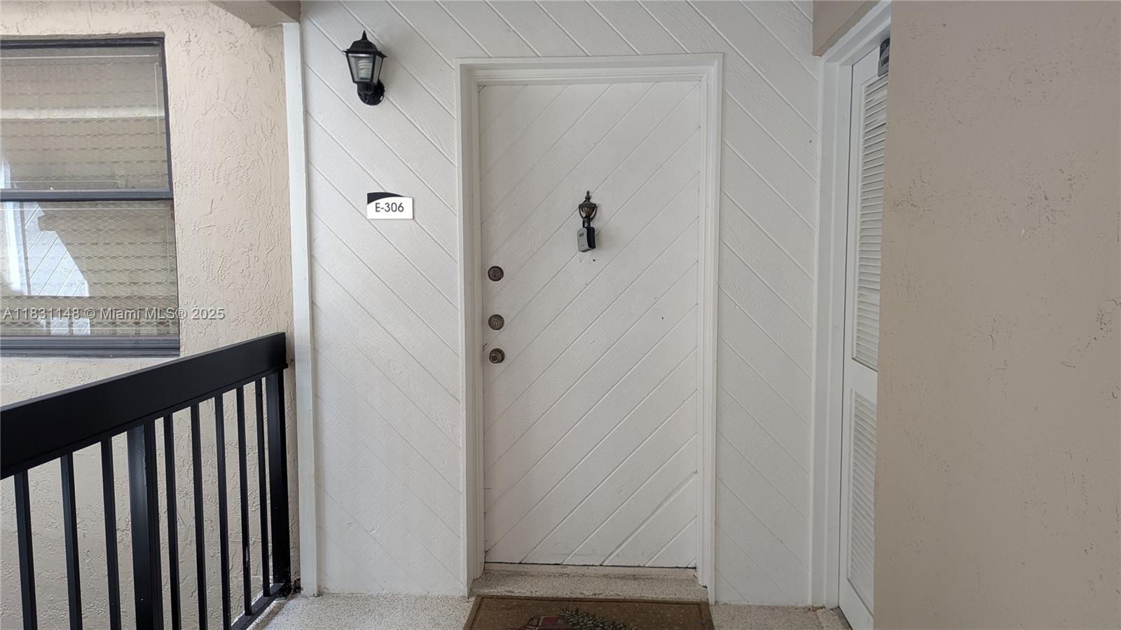 491 Ives Dairy Rd 306-5