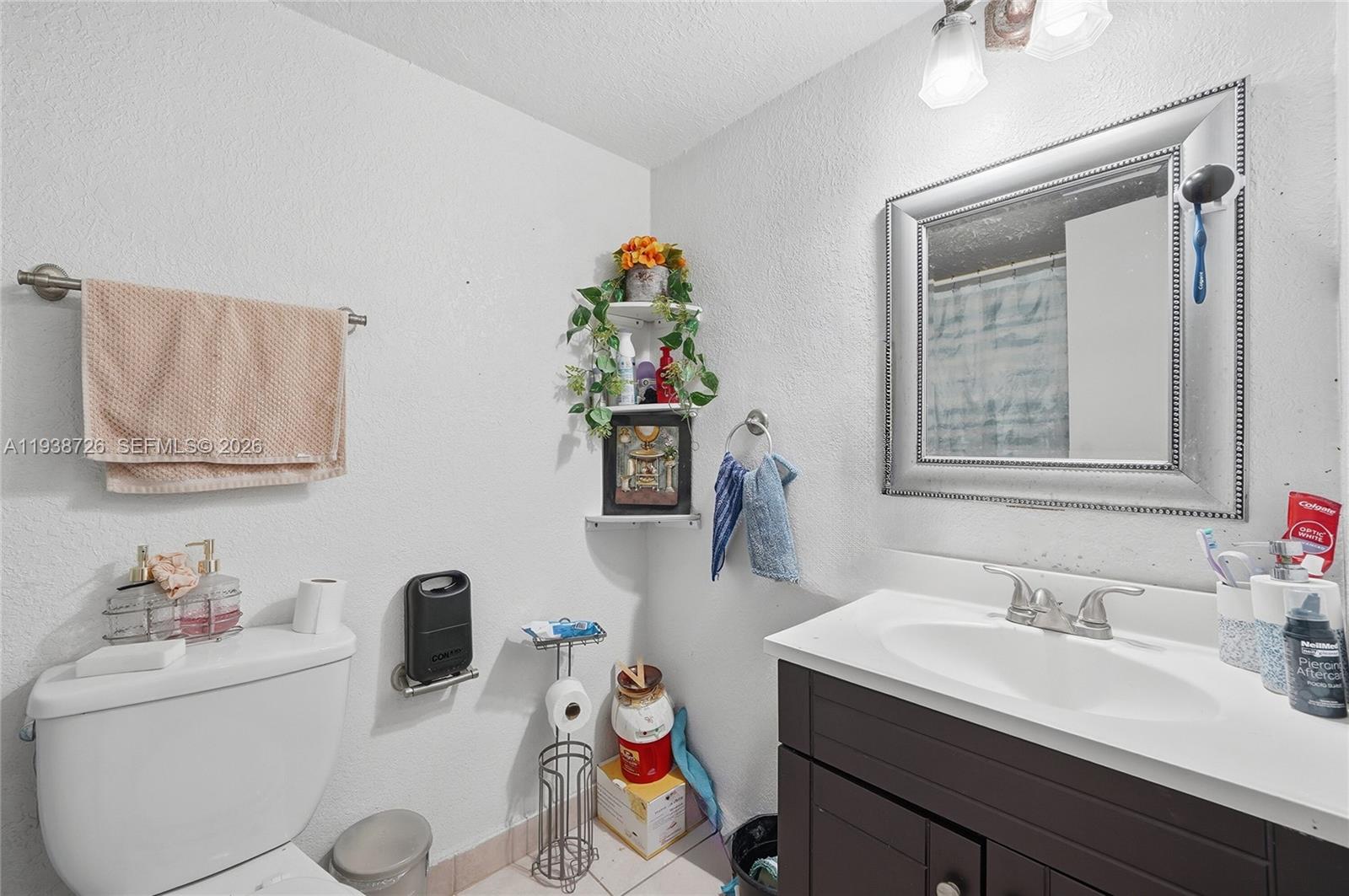 VENETIAN GARDENS AT COUNT - Residential