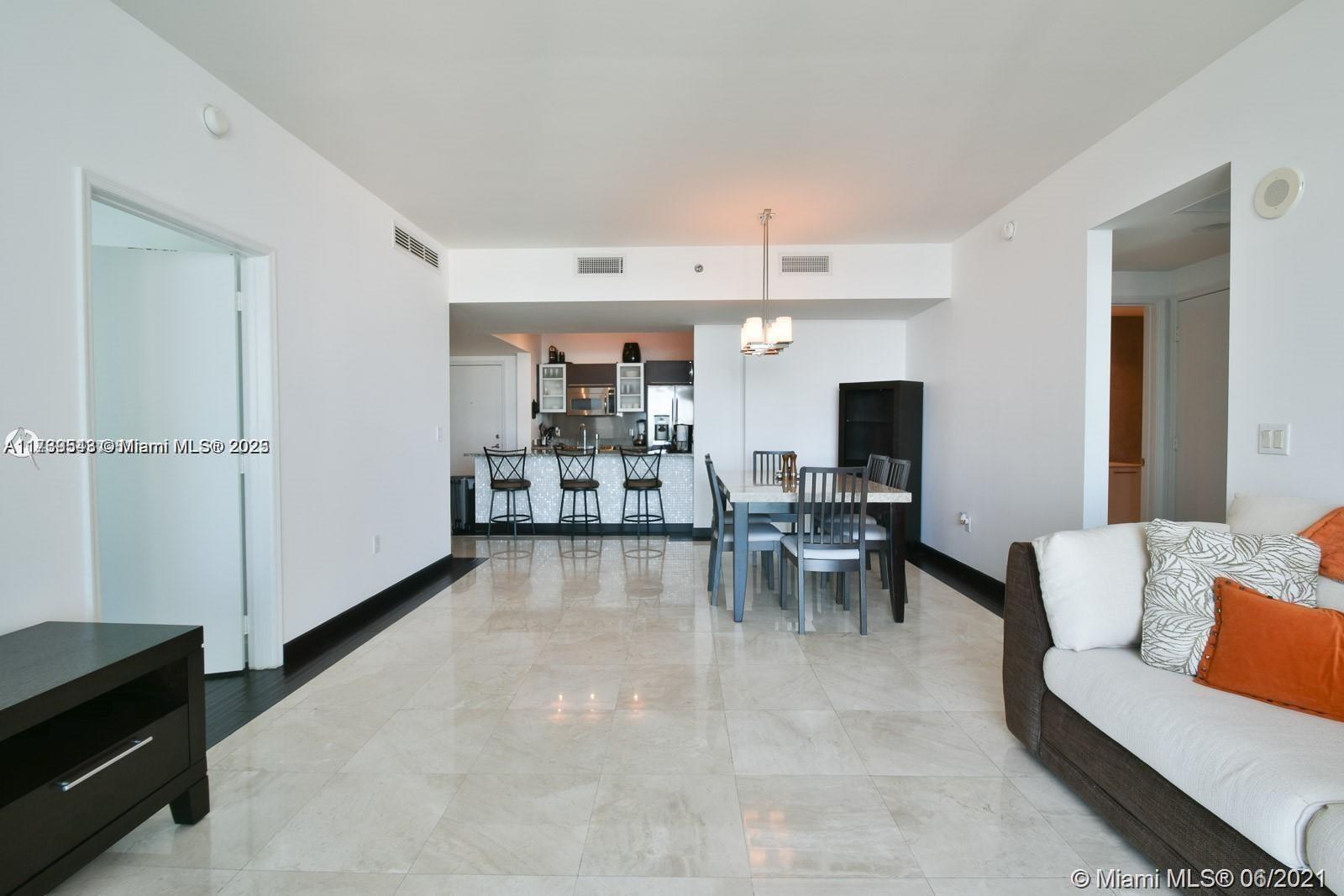 Property for Sale at 951 Brickell Ave 2104, Miami, Broward County, Florida - Bedrooms: 2 
Bathrooms: 2  - $730,000