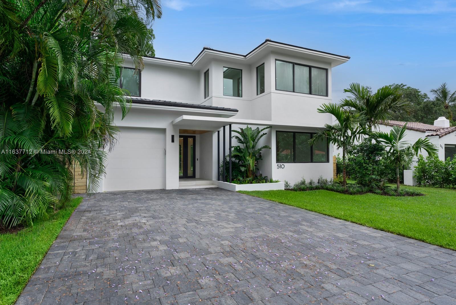 BISCAYNE PARK ESTATES - Residential