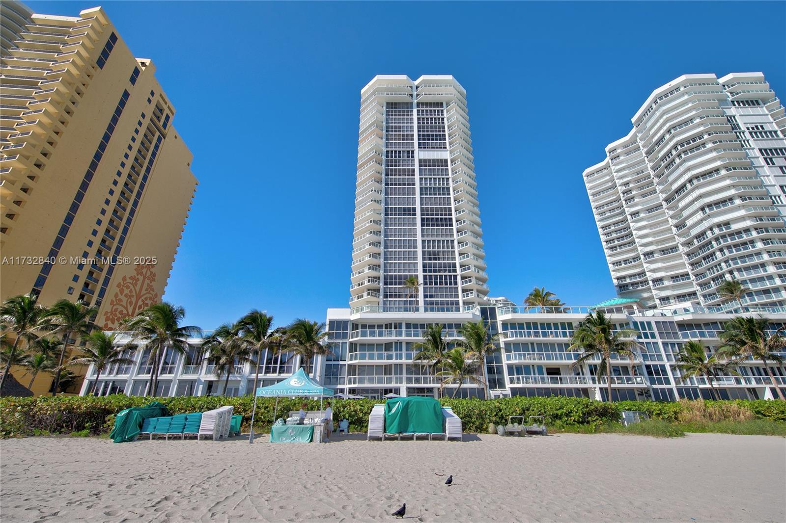 OCEANIA I CONDO - Residential