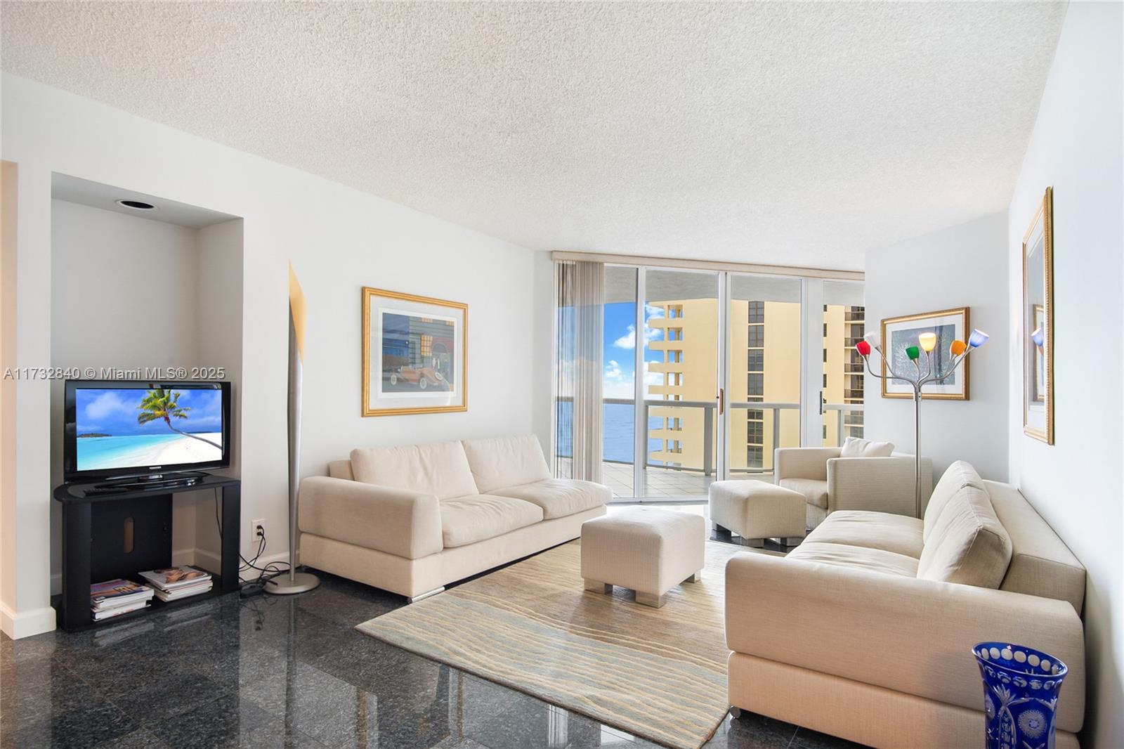 OCEANIA I CONDO - Residential