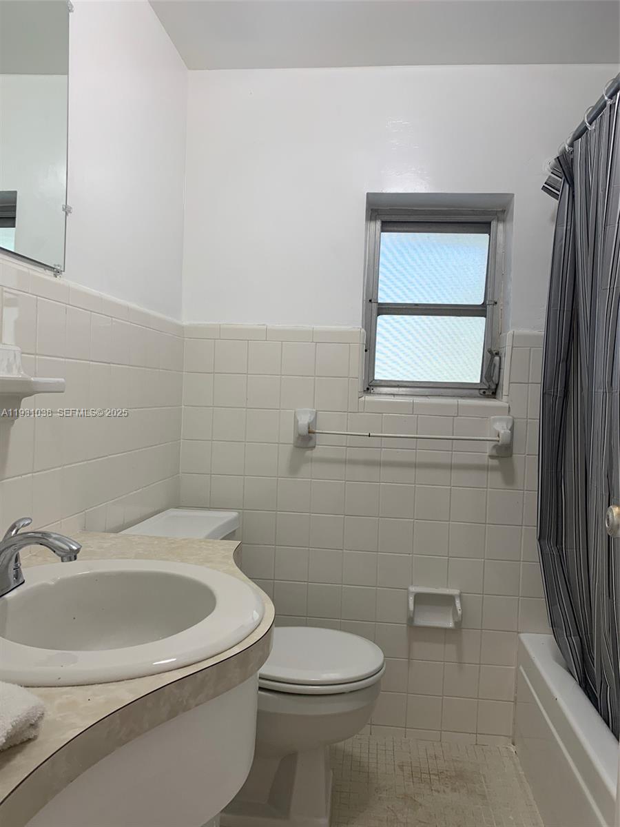 CENTRAL MIAMI PART 2 - Residential Lease