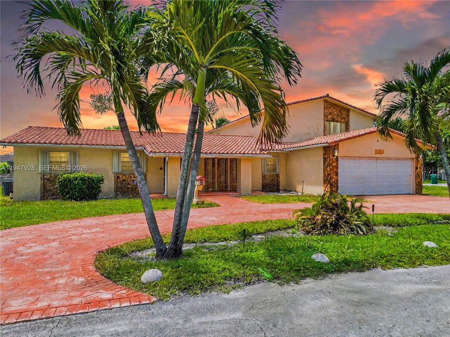 Beautiful & extremely spacious 5,251 sqft living area corner single-family home featuring 4 beds & 2.5 baths in
the heart of Miami. Living, dining, family & kitchen areas perfect for entertaining. Oversized primary bed includes
a walk-in closet & an indoor jacuzzi. Huge yard offers space for a pool, plus a 2-car garage & an extended driveway. No HOA! Tons of potential, ideal for first-time buyers or investors. Prime location near I-95, Turnpike, airports, Publix, Walmart, Costco, Aventura Mall, Biscayne Blvd, Miami Shores & beaches. Close to shopping, dining & top schools. This home is a true gem with incredible upside in one of Miami’s most convenient neighborhoods. Don't miss this opportunity to own a slice of paradise! Enjoy 3D Virtual tour. May the Force be with you!