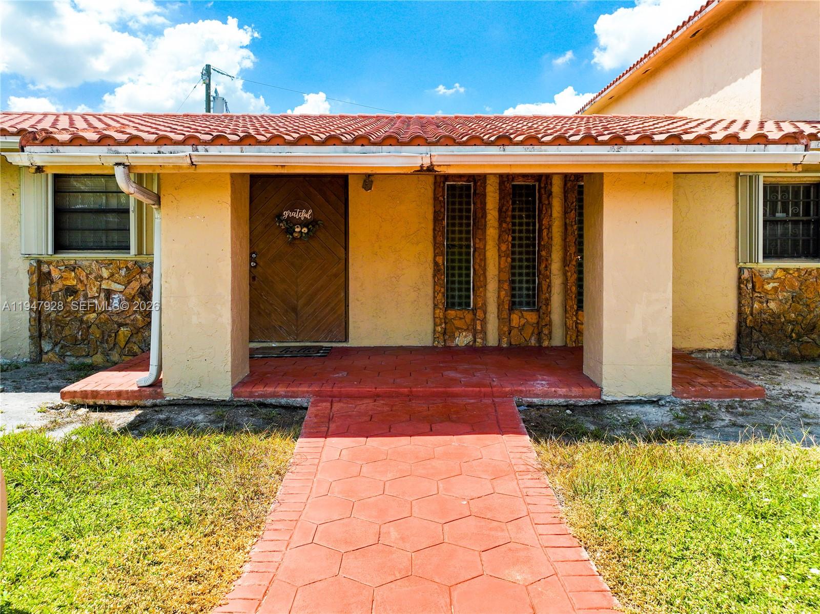 GOLF PARK SEC 1 - Residential