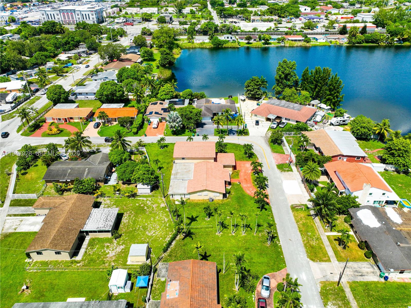 GOLF PARK SEC 1 - Residential