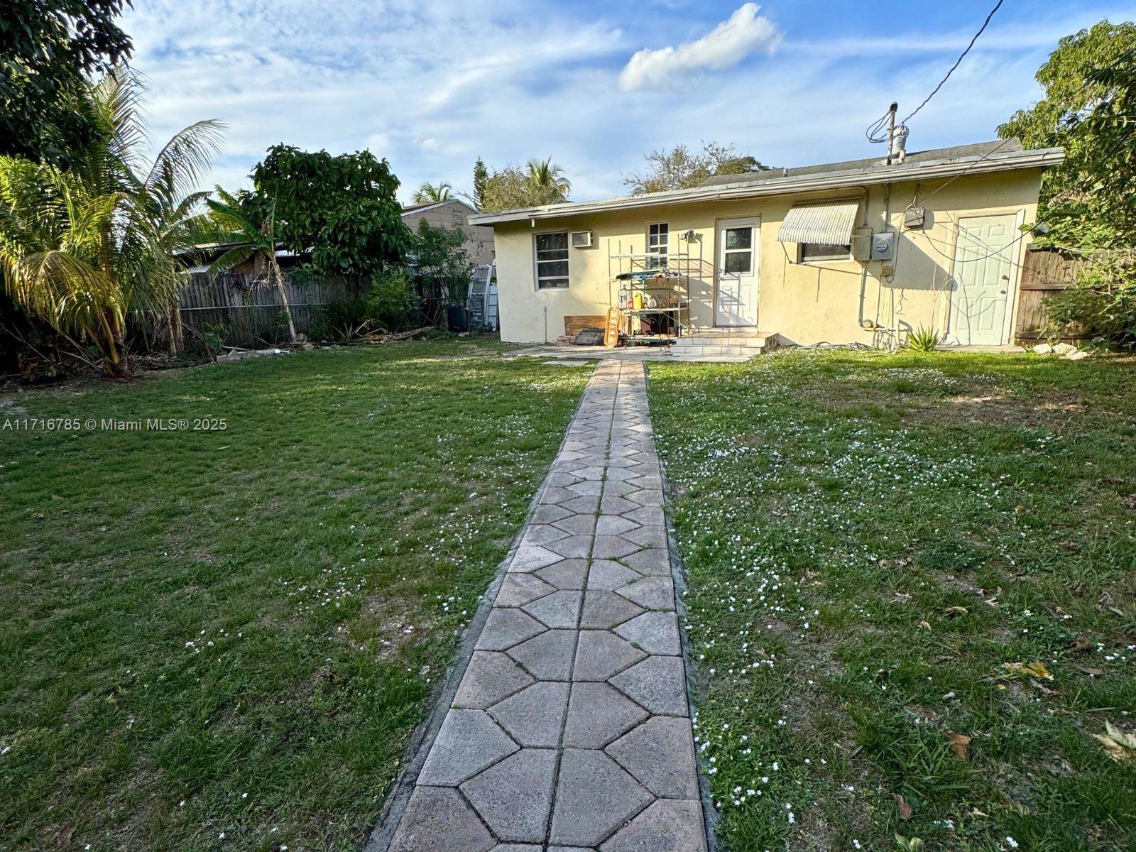 524 NW 112th St