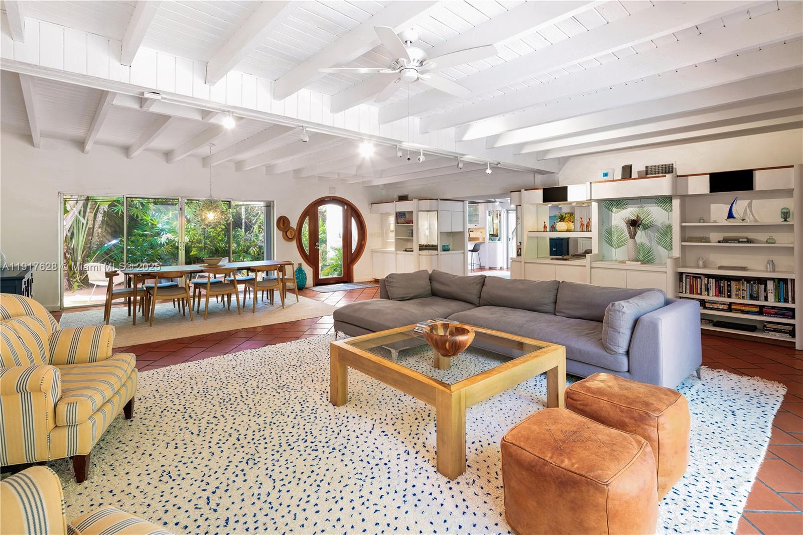 FOUR-WAY LODGE ESTATES - Land