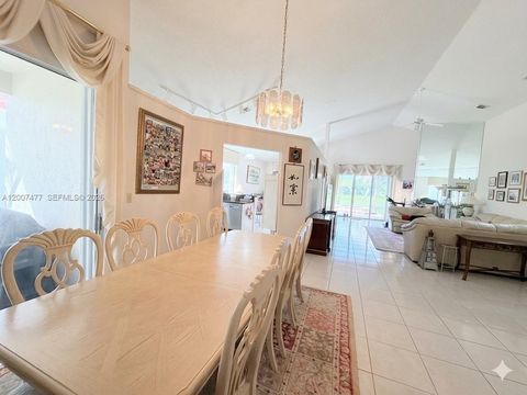 Tiny photo for 1510 W Lacosta Dr W, Pembroke Pines, FL 33027 (MLS # A12007477)