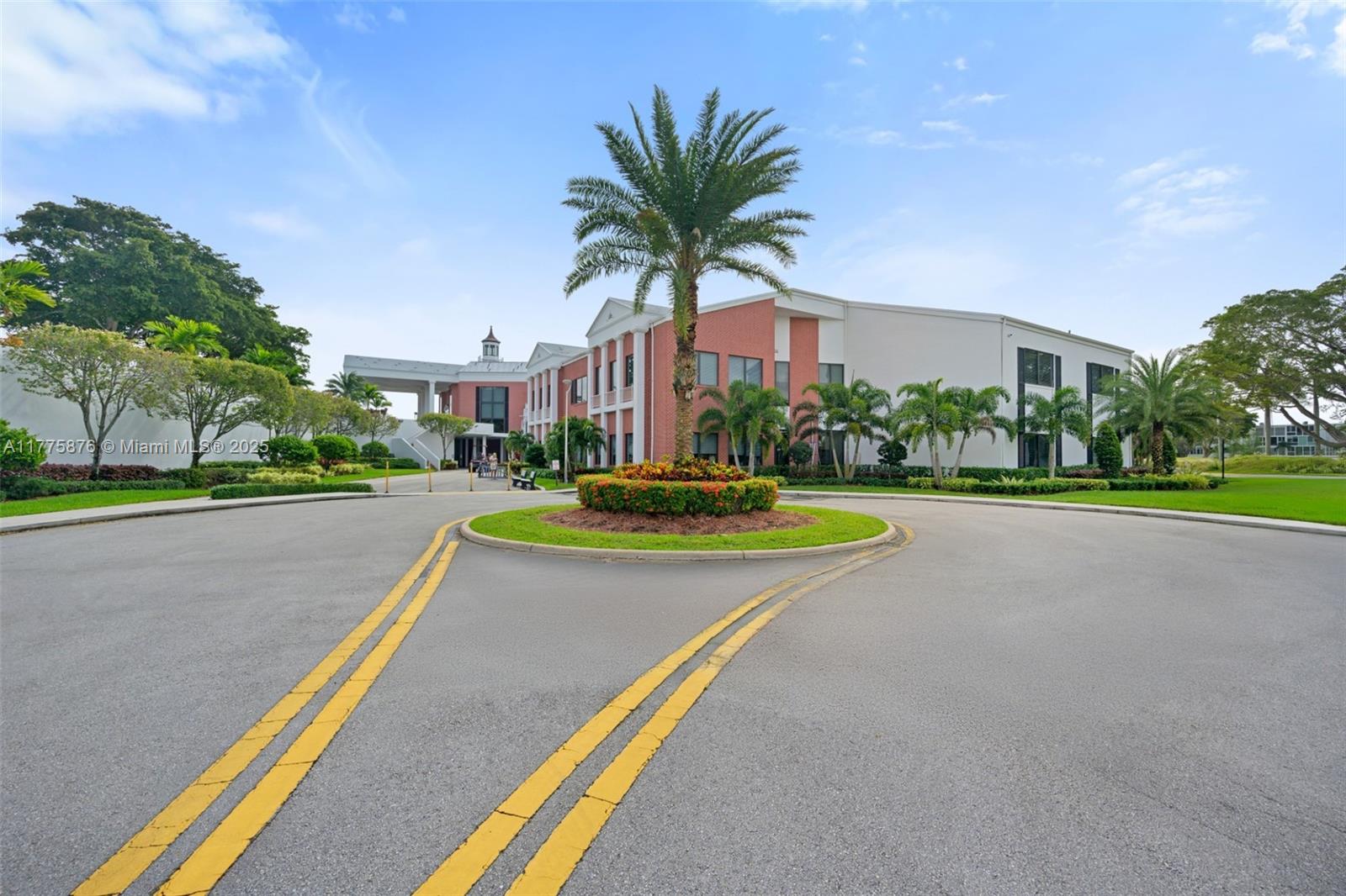 ISLEWOOD B CONDO - Residential