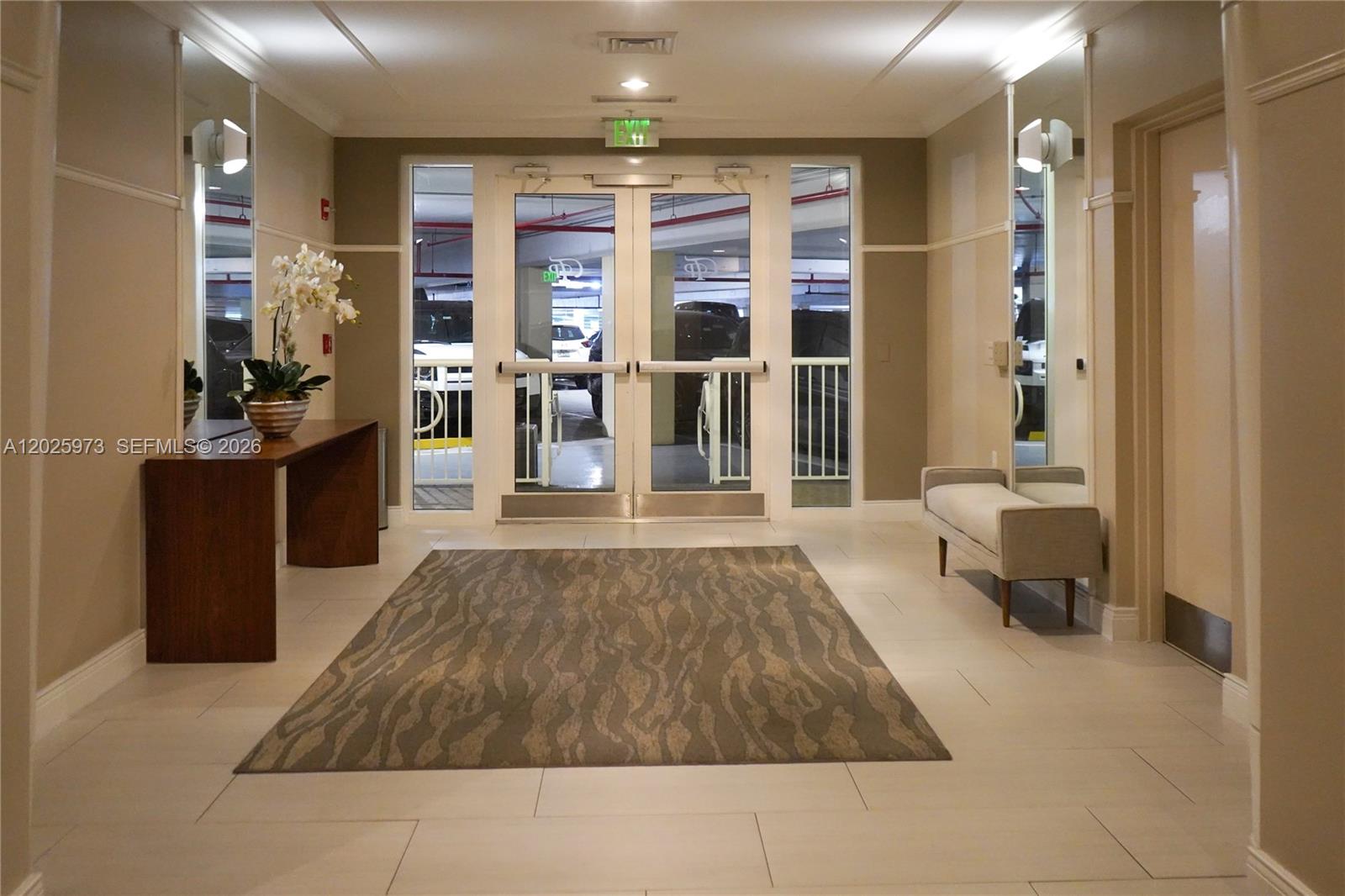 THREE TEQUESTA POINT COND - Residential