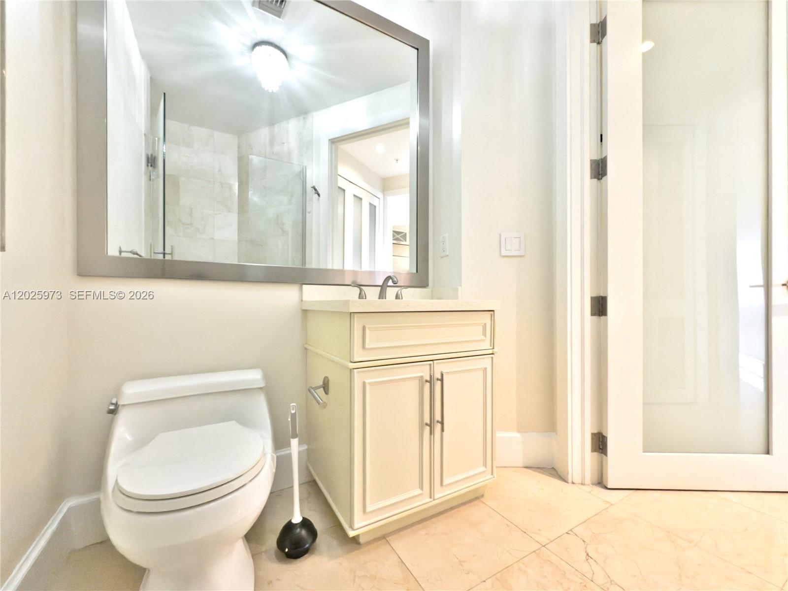 THREE TEQUESTA POINT COND - Residential