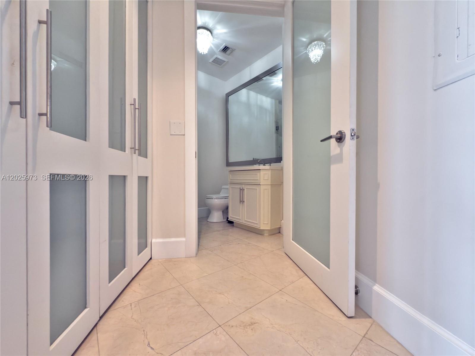 THREE TEQUESTA POINT COND - Residential