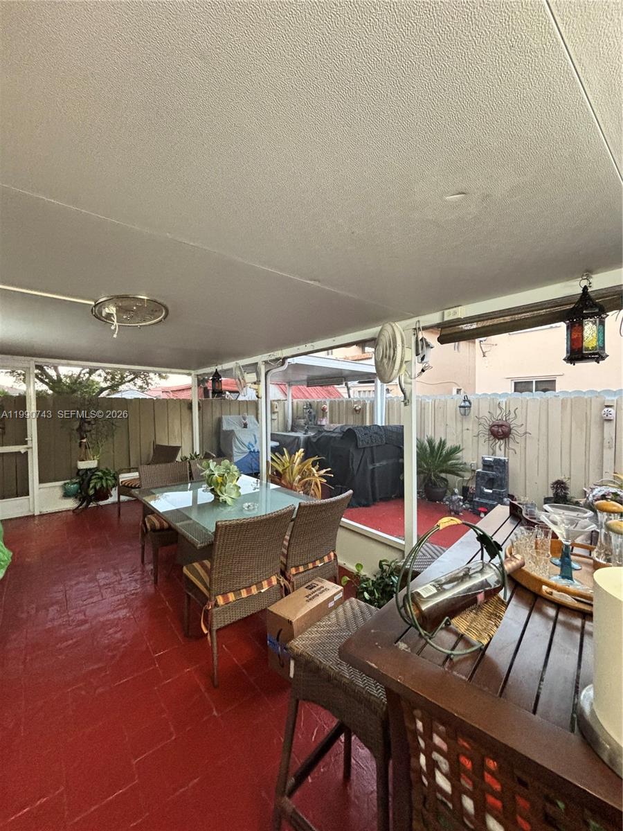 ALAMEDA JARDINS CONDO - Residential