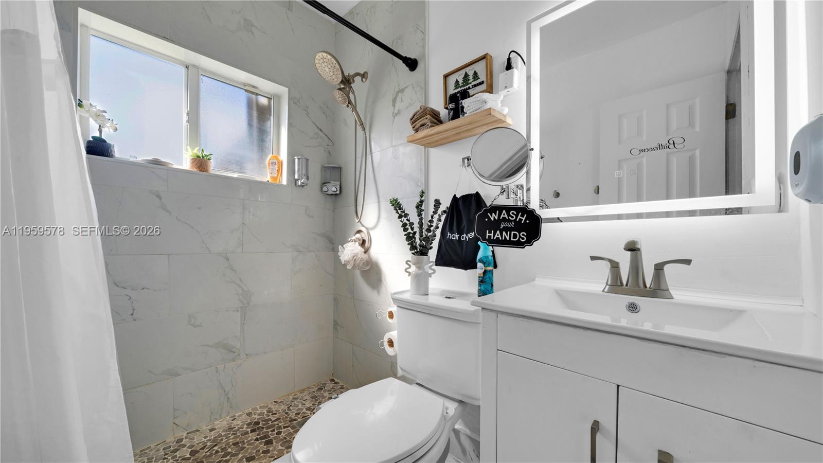 PALM SPRINGS AMD - Residential