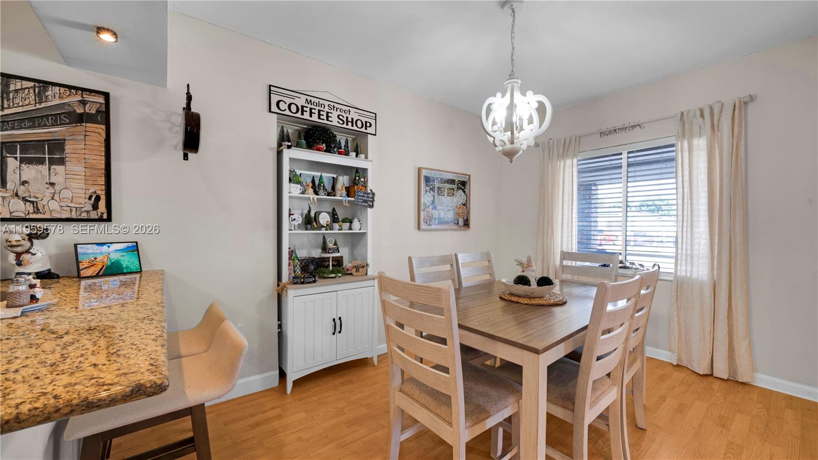 PALM SPRINGS AMD - Residential