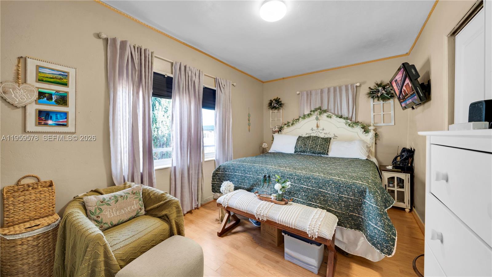 PALM SPRINGS AMD - Residential