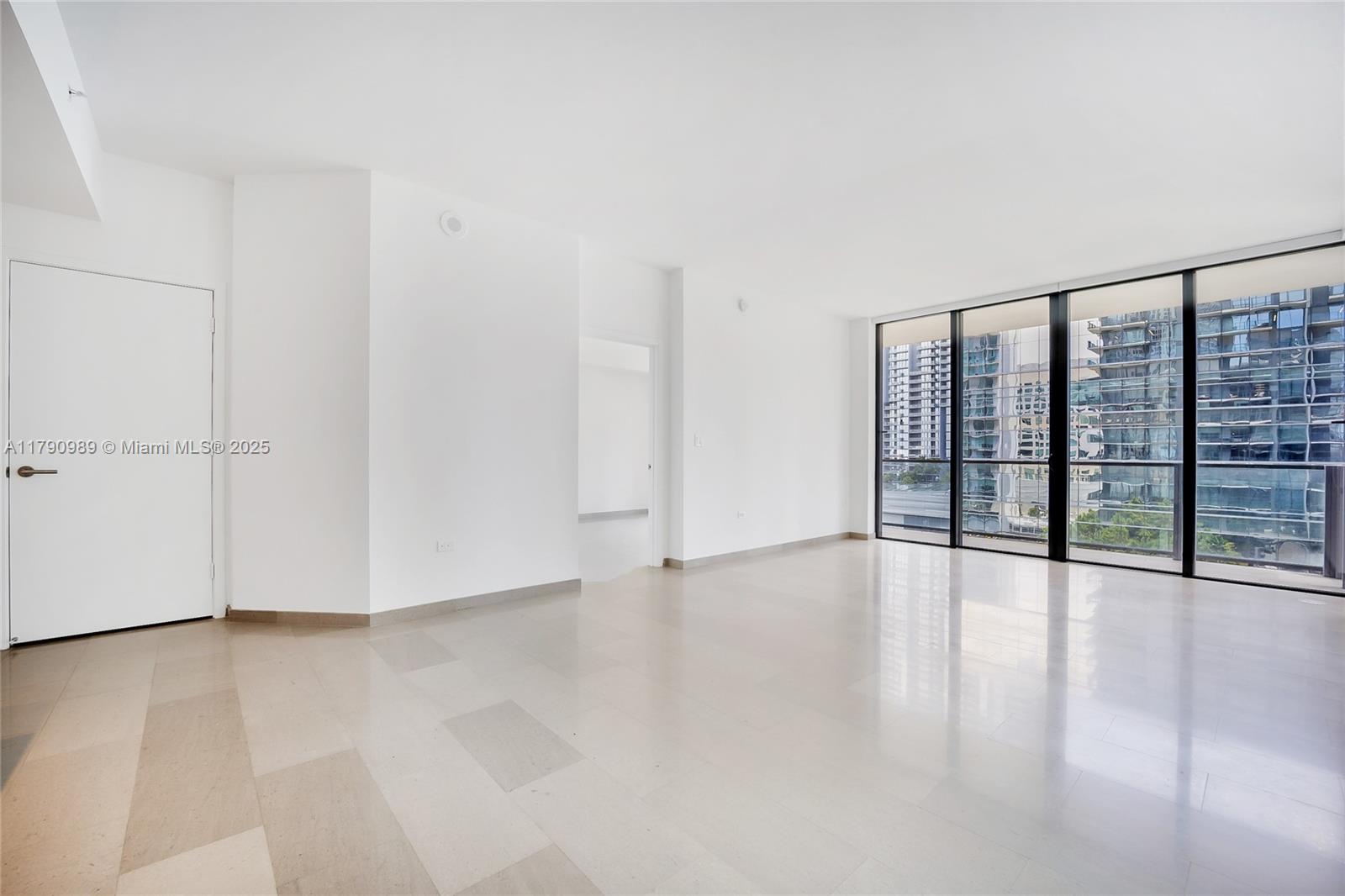 View photos, virtual tours, details... 88 SW 7th St 1009