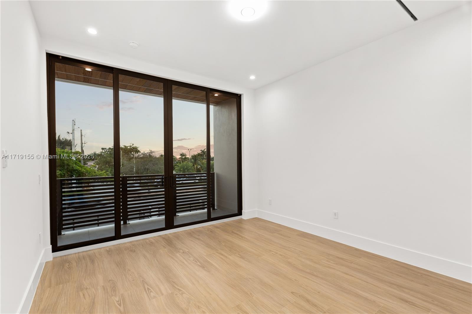 MILLER TOWNHOME CONDO - Residential