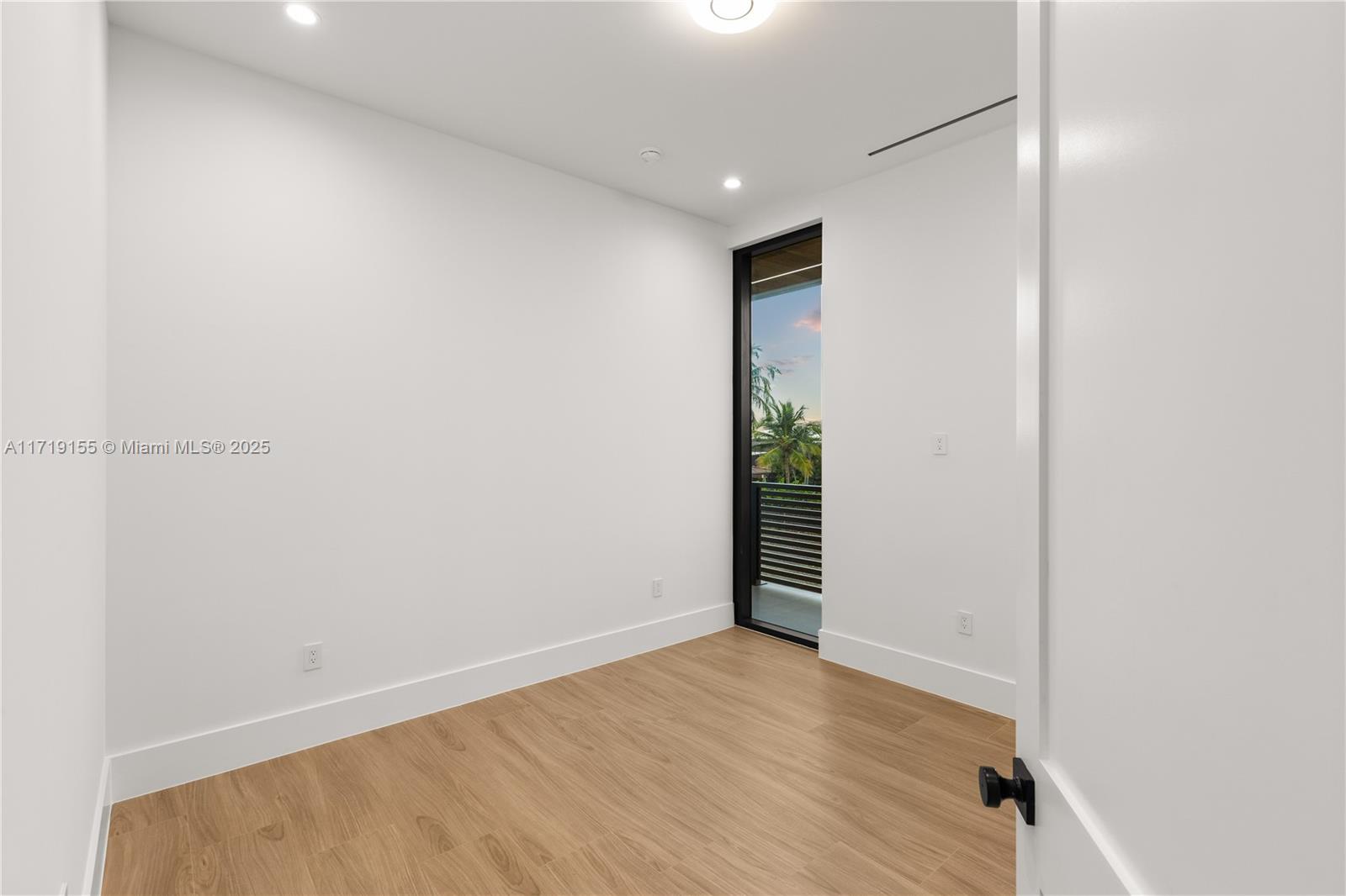 MILLER TOWNHOME CONDO - Residential