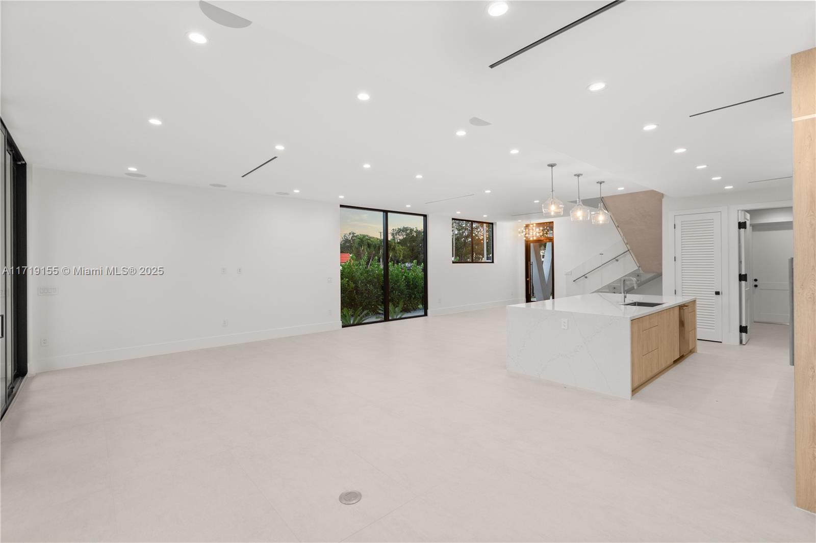 MILLER TOWNHOME CONDO - Residential