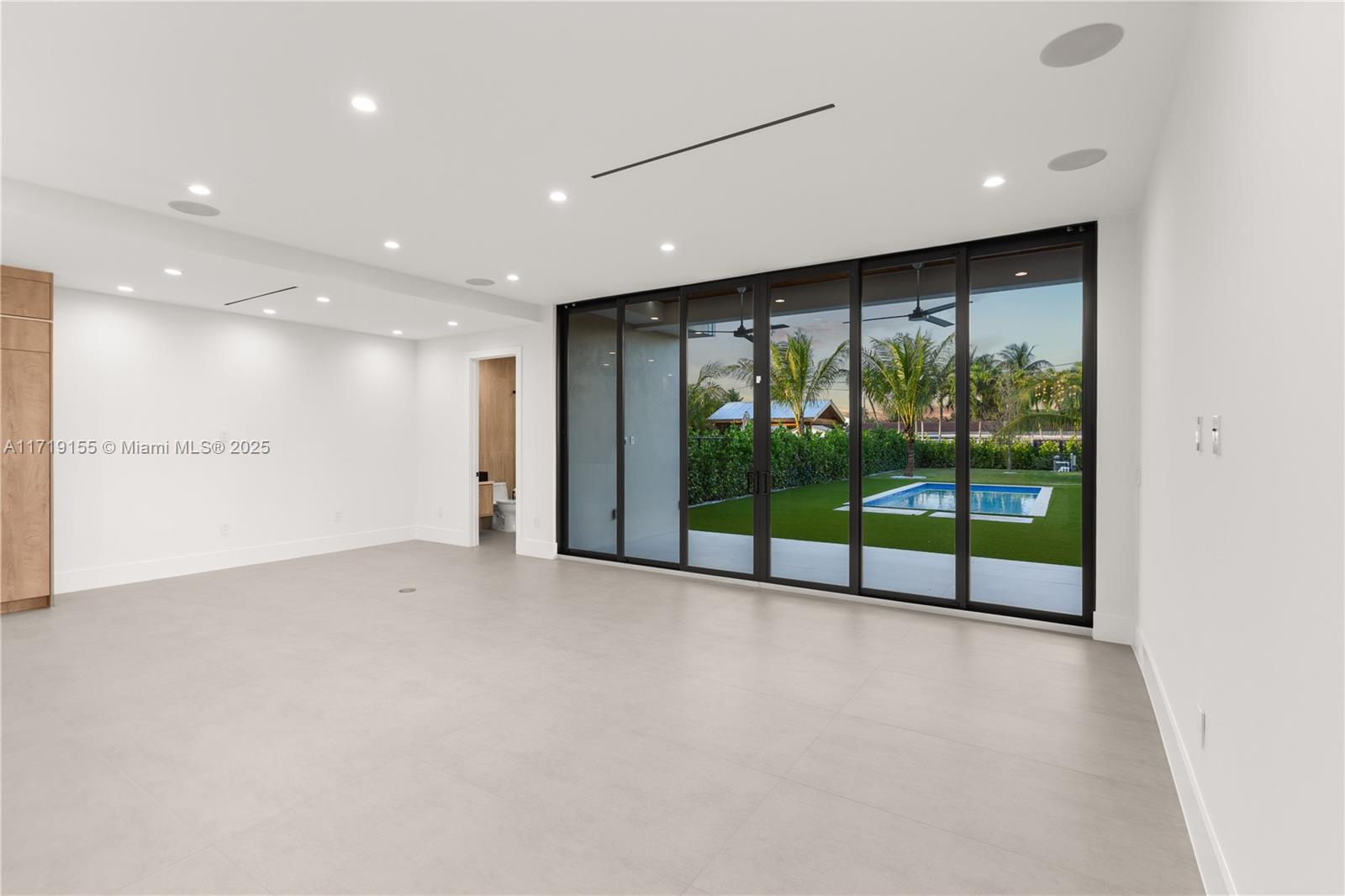 MILLER TOWNHOME CONDO - Residential