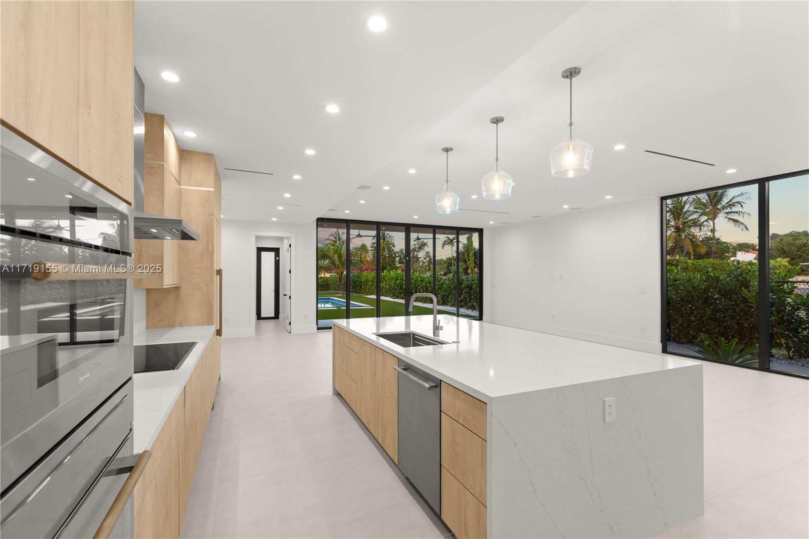 MILLER TOWNHOME CONDO - Residential