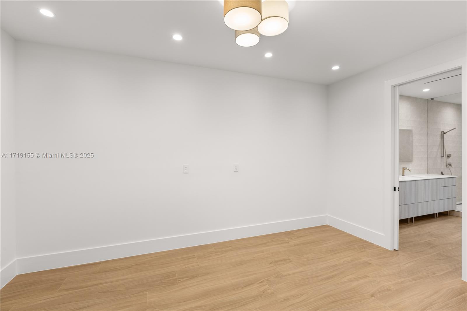 MILLER TOWNHOME CONDO - Residential