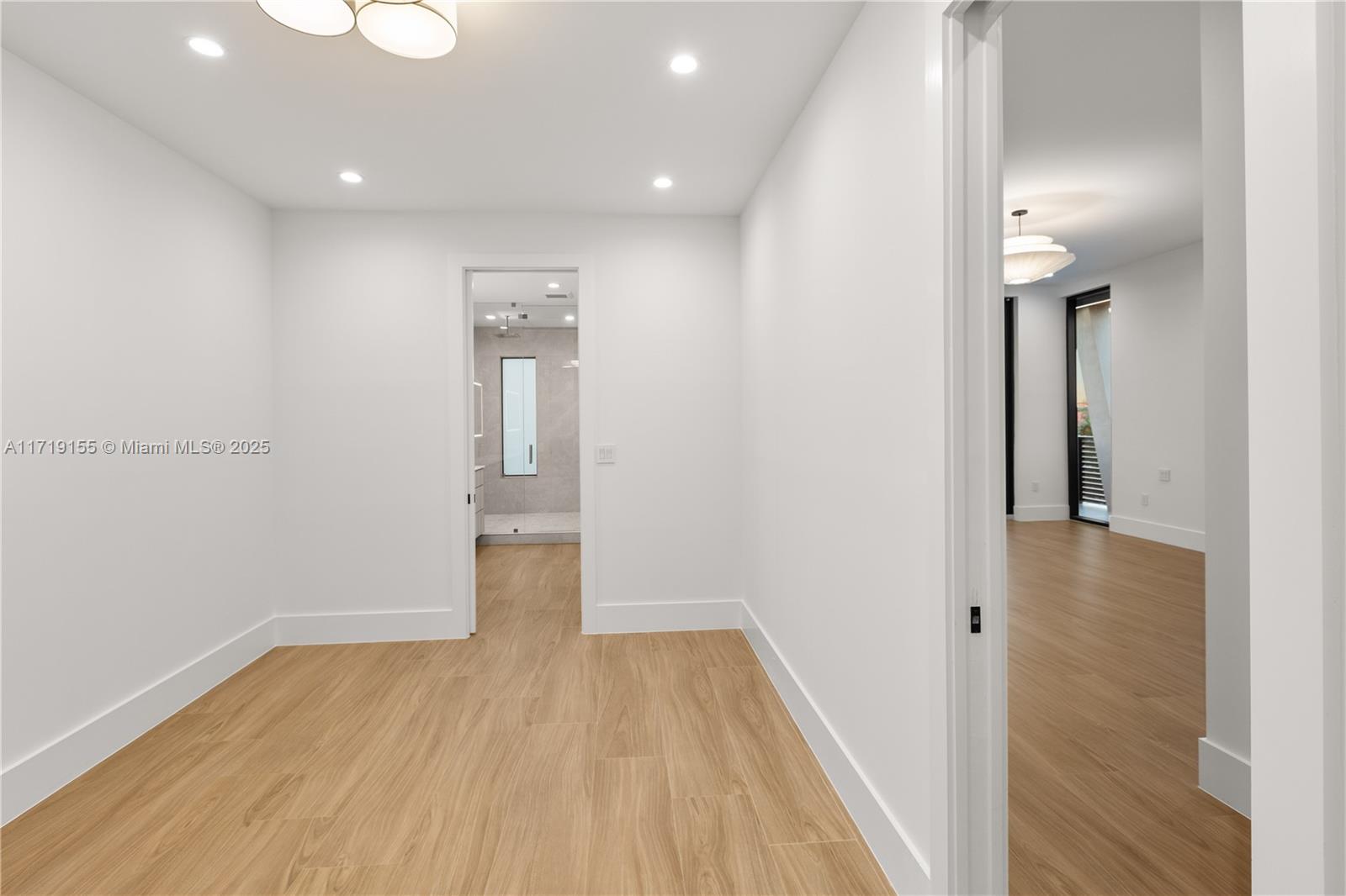 MILLER TOWNHOME CONDO - Residential