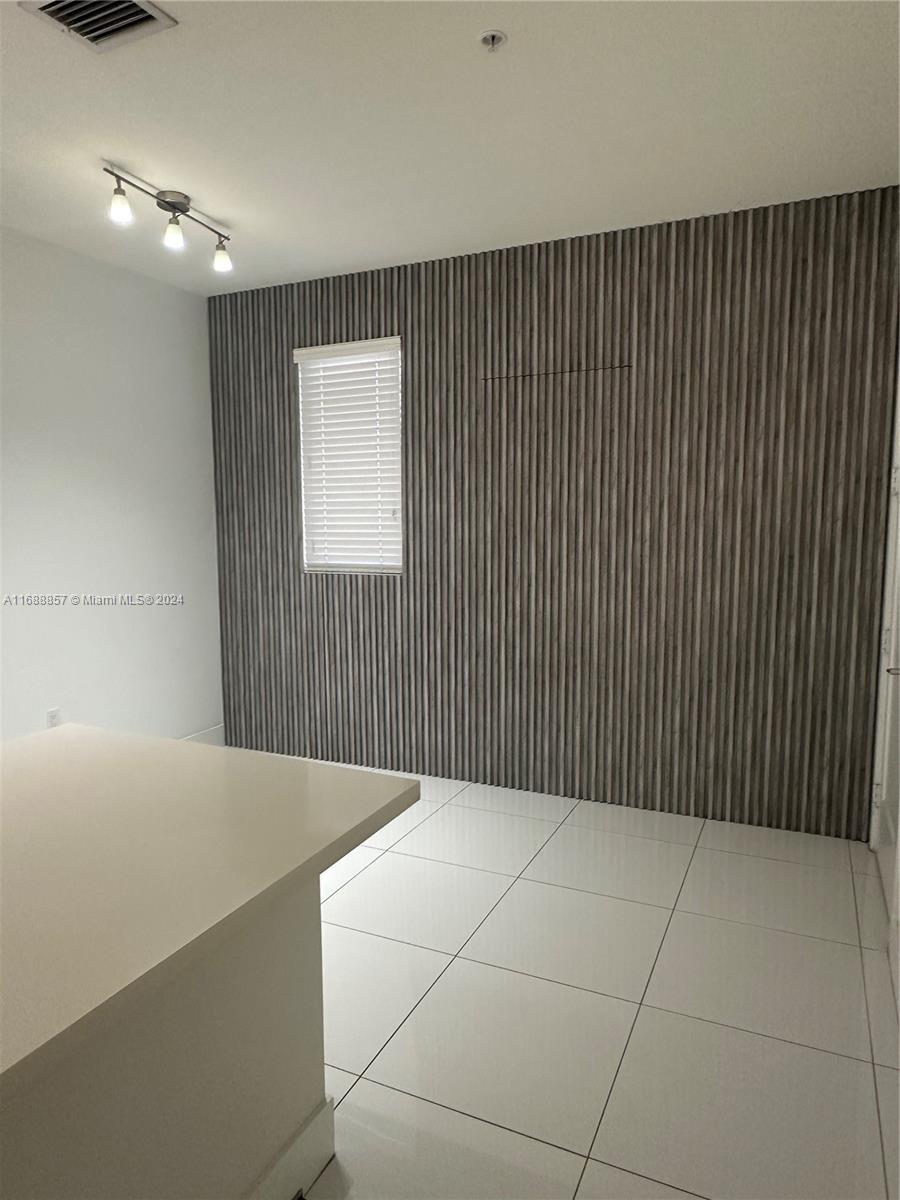 LANDMARK AT DORAL CONDO - Residential Lease