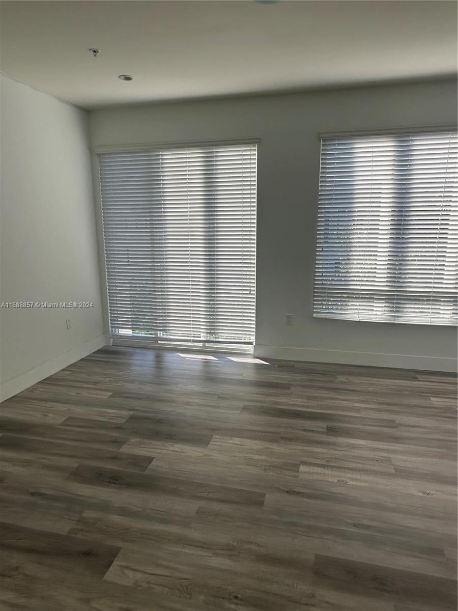 LANDMARK AT DORAL CONDO - Residential Lease