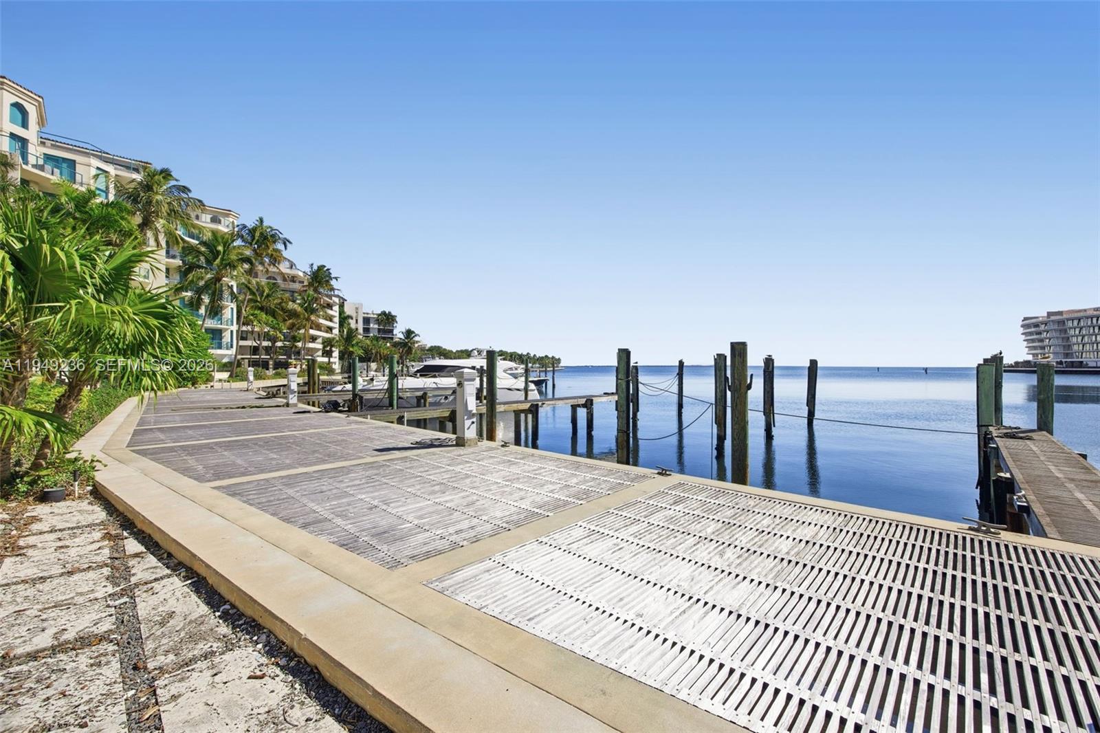 RESIDENCES AT VIZCAYA - Residential