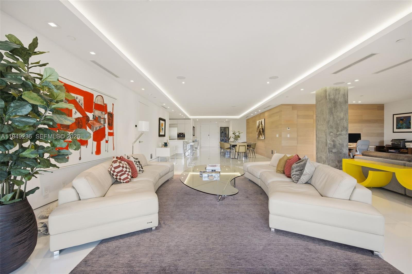 RESIDENCES AT VIZCAYA - Residential