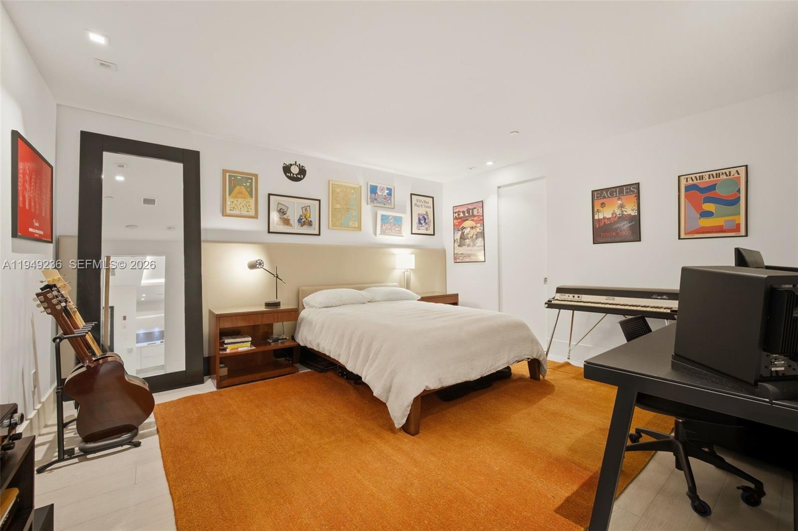 RESIDENCES AT VIZCAYA - Residential