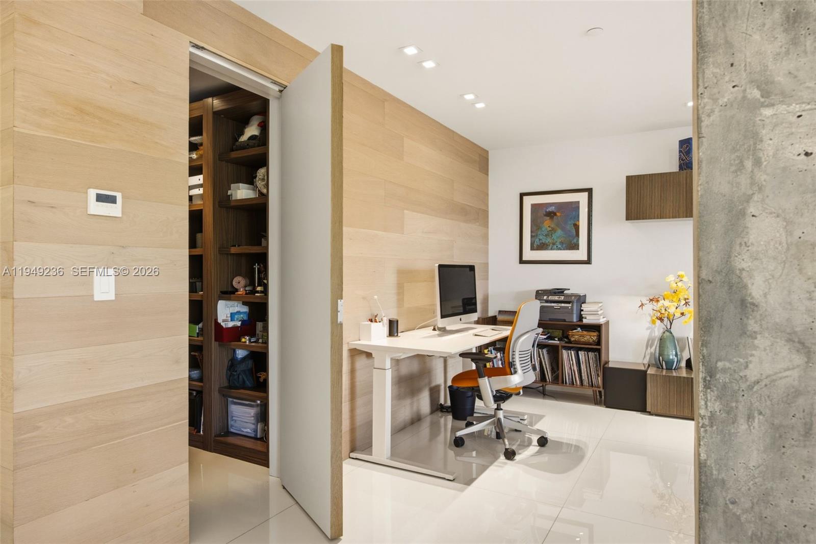 RESIDENCES AT VIZCAYA - Residential