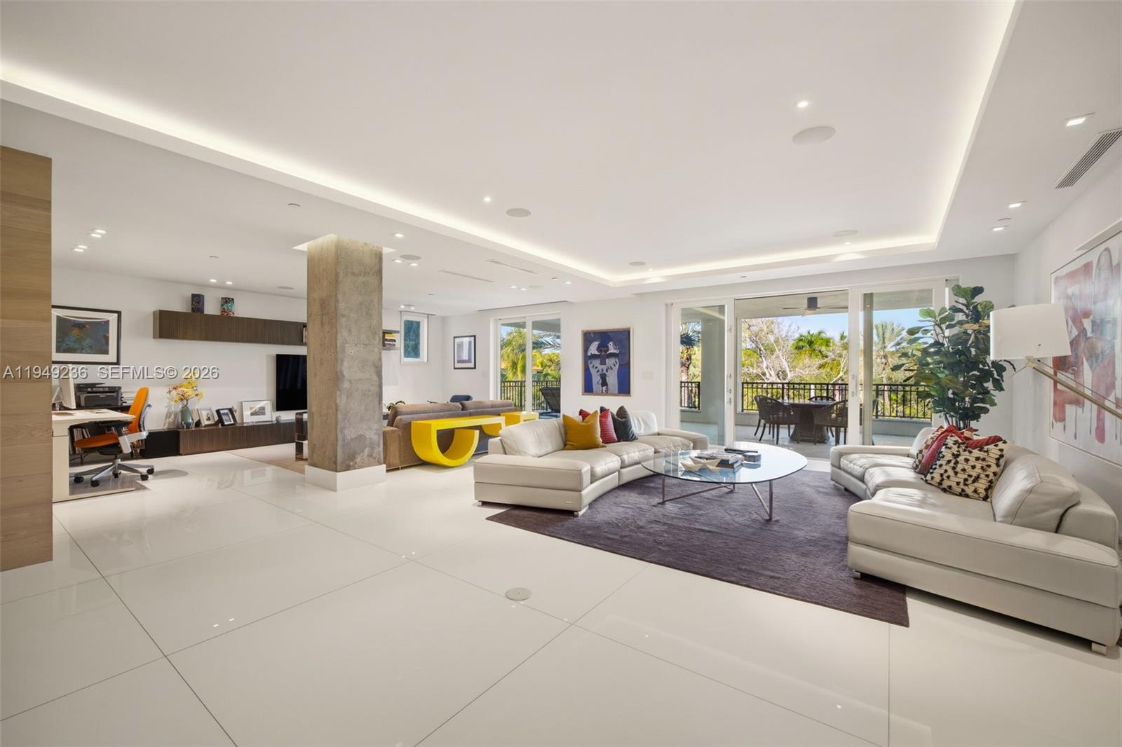 RESIDENCES AT VIZCAYA - Residential