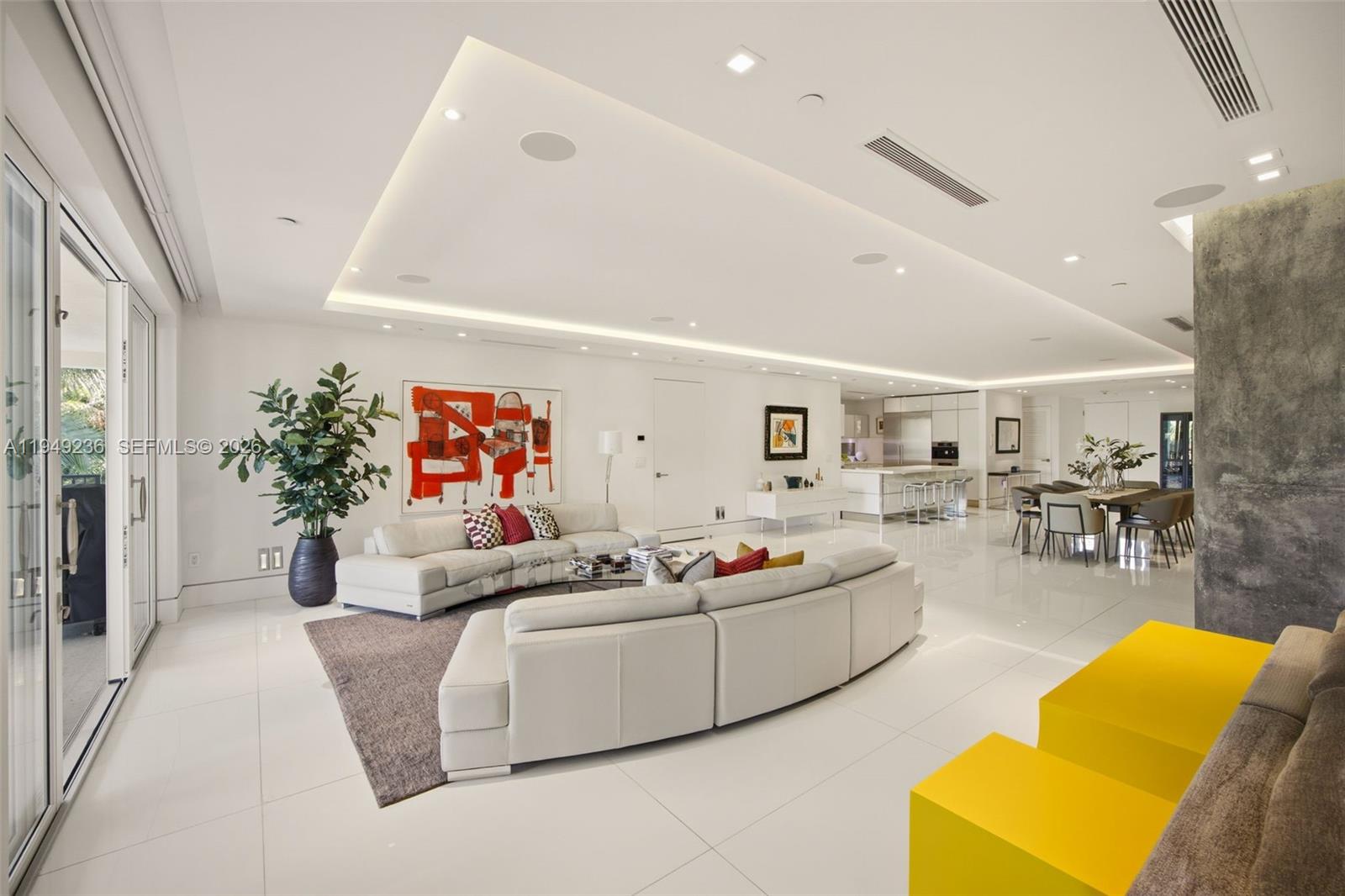 RESIDENCES AT VIZCAYA - Residential