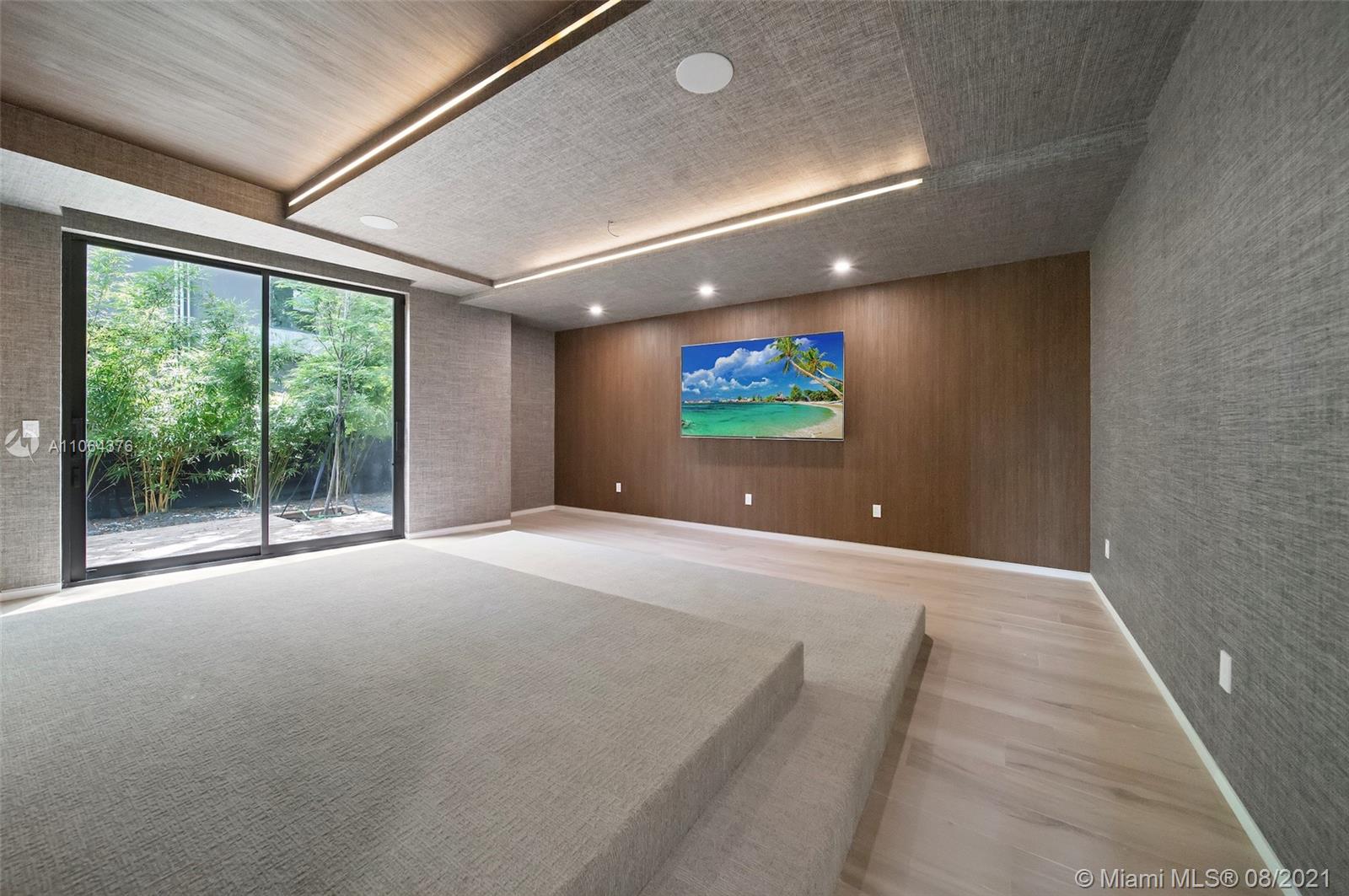 BRICKELLS FLAGLER - Residential