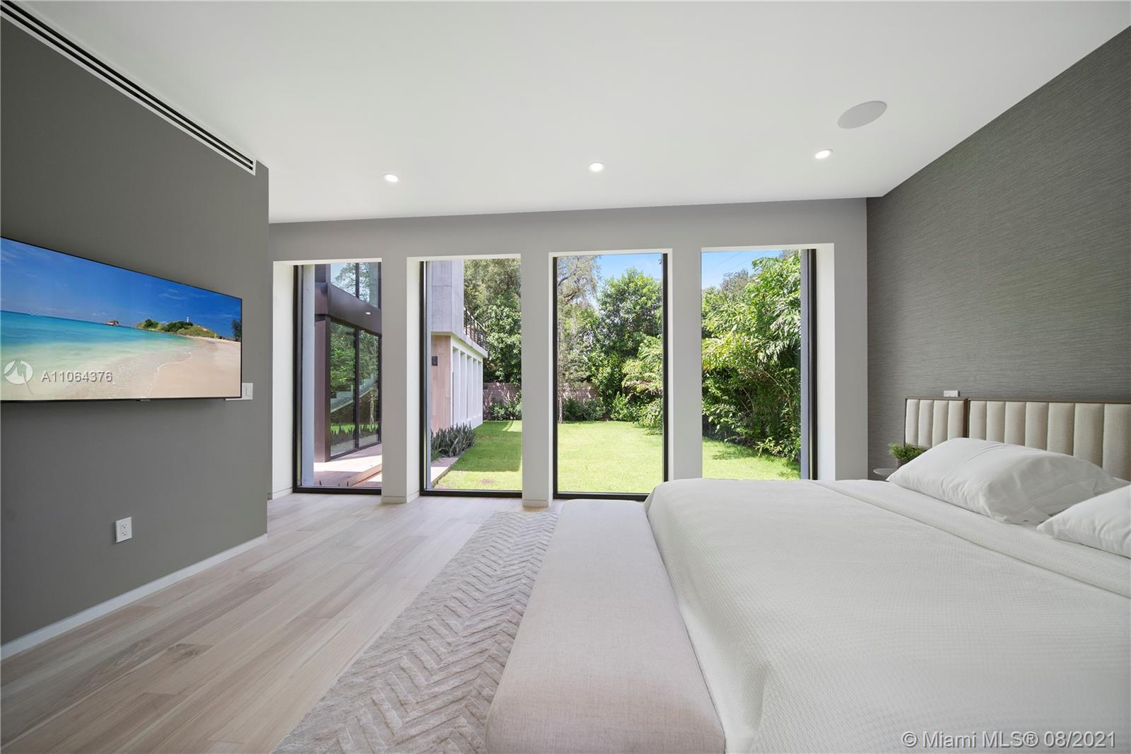 BRICKELLS FLAGLER - Residential