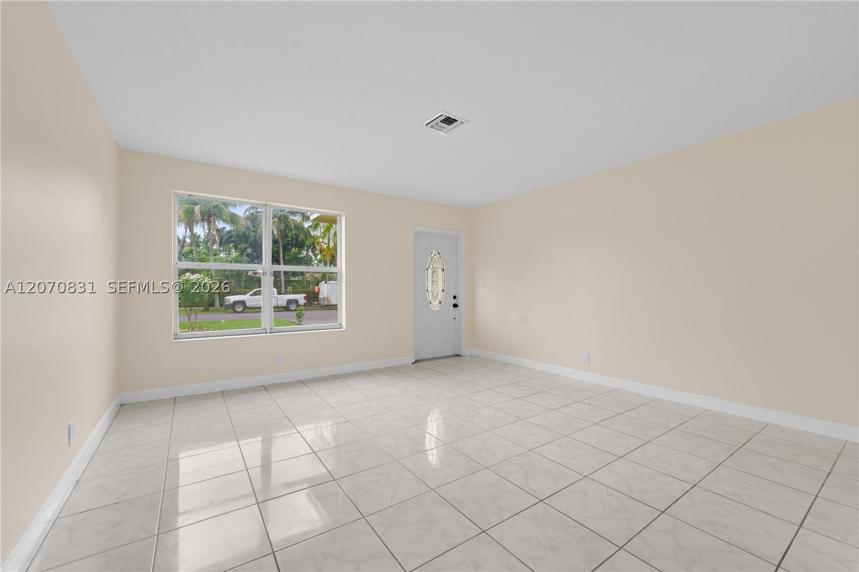 3561 NW 41st St