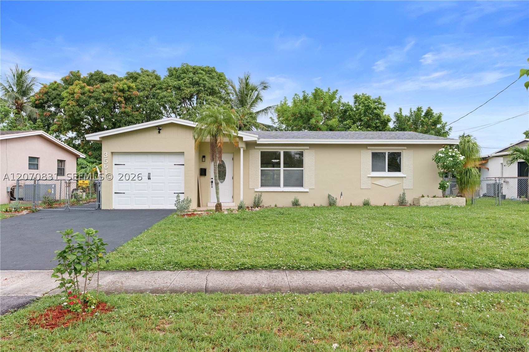 3561 NW 41st St