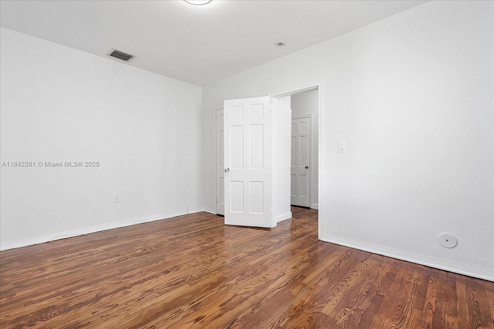 SECOND AMD PLAT OF NORMAN - Residential Lease